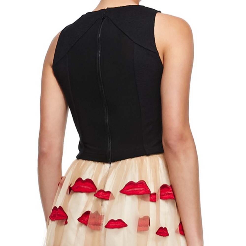 Alice & Olivia crop top - Picture 3 of 3